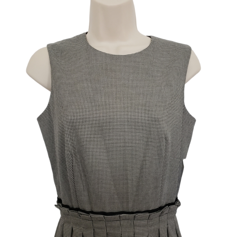 Liz Claiborne Houndstooth Fit & Flare Classic Career Dress Size 4 NWT $149 - Picture 5 of 13